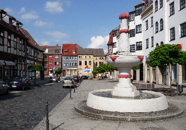 Zierbrunnen-Platz 
